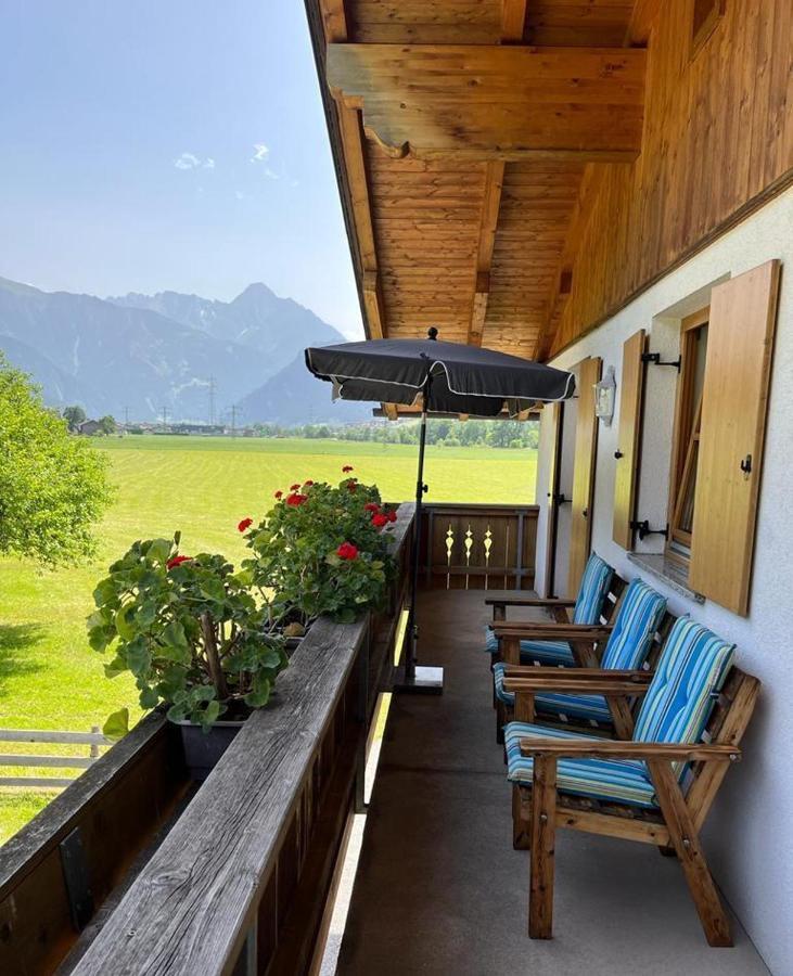 Ferienwohnung Zillertaler Alpenblick ツェル・アム・ツィラー エクステリア 写真