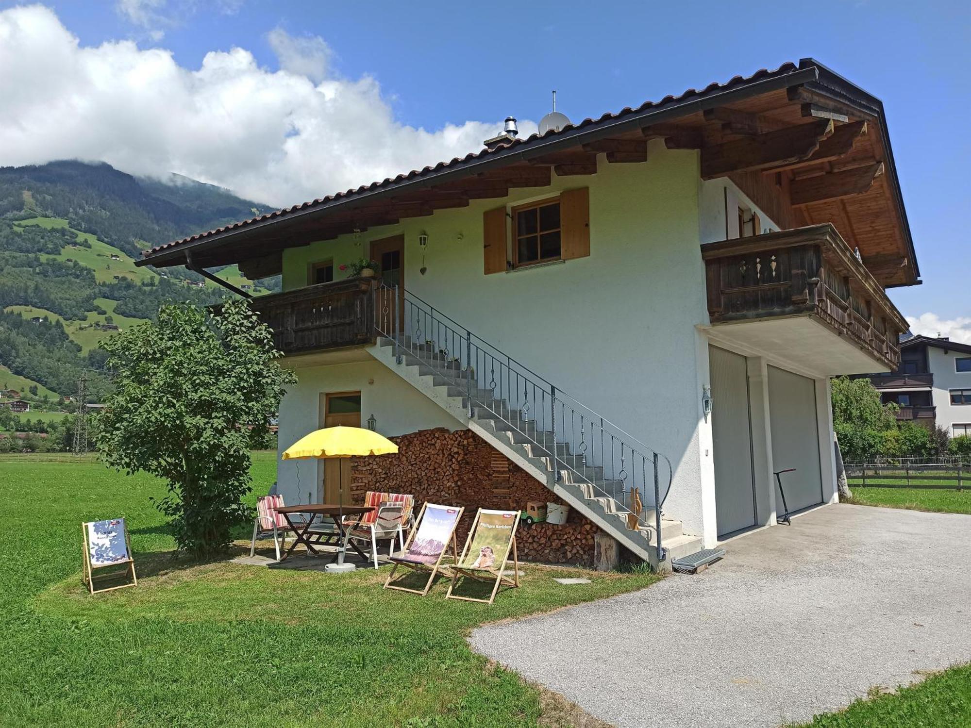Ferienwohnung Zillertaler Alpenblick ツェル・アム・ツィラー エクステリア 写真